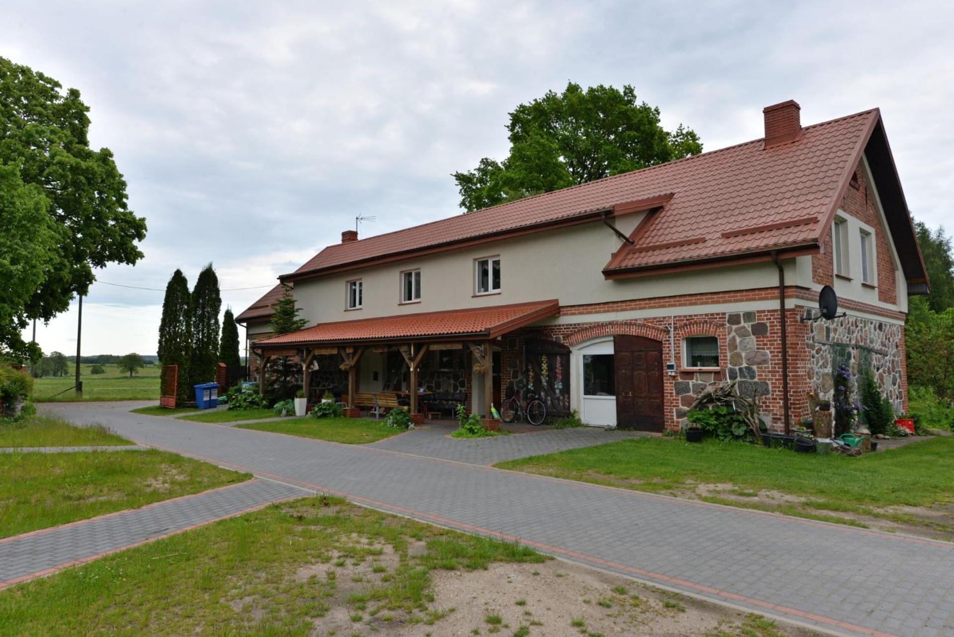 Agropensjonat Stręgielek エクステリア 写真
